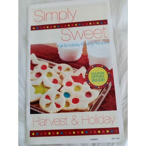 Set of Four Cookbooks: Birthday Cakes For Kids, Holiday Deserts, (2)Simply Sweet - Picture 6 of 7